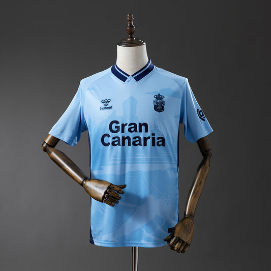 25-26 Las Palmas Away detail