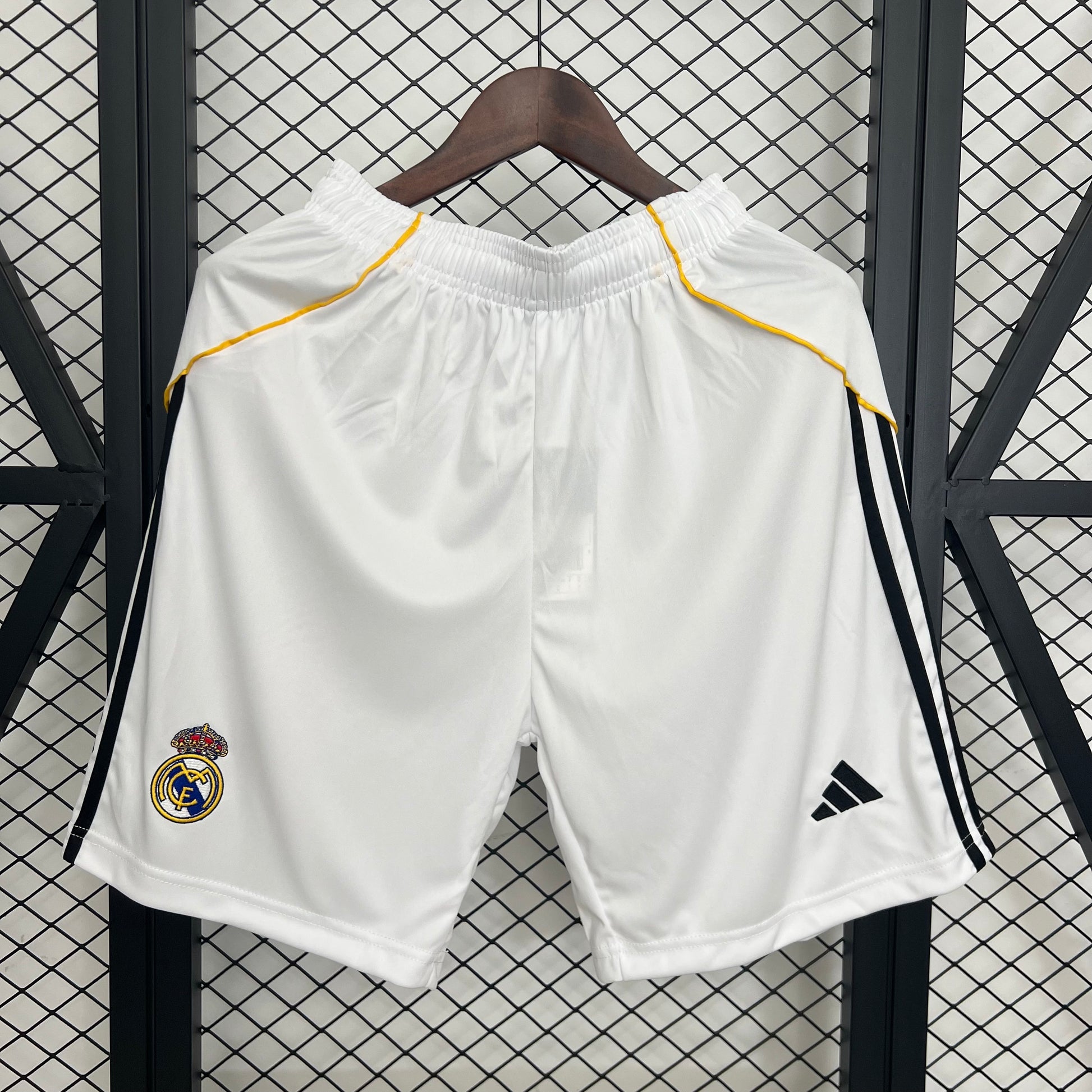 25-26 shorts Real Madrid home