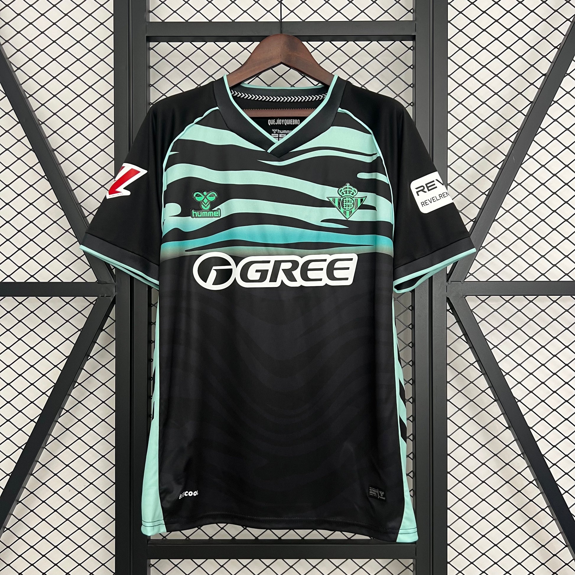 25-26 Real Betis third away