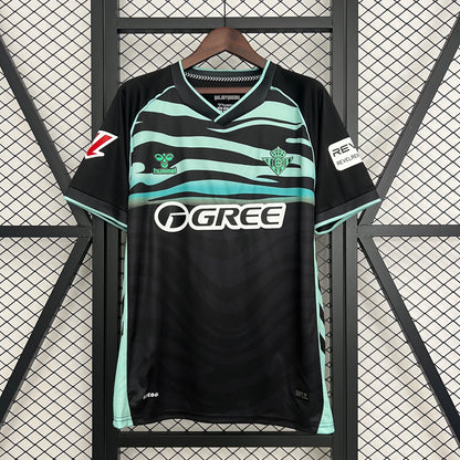 25-26 Real Betis third away
