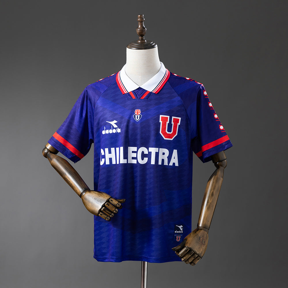 Universidad de Chile 1996 Home Jersey detail