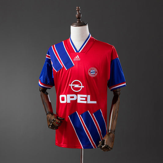 Retro Bayern Munich 93-95 Home detail